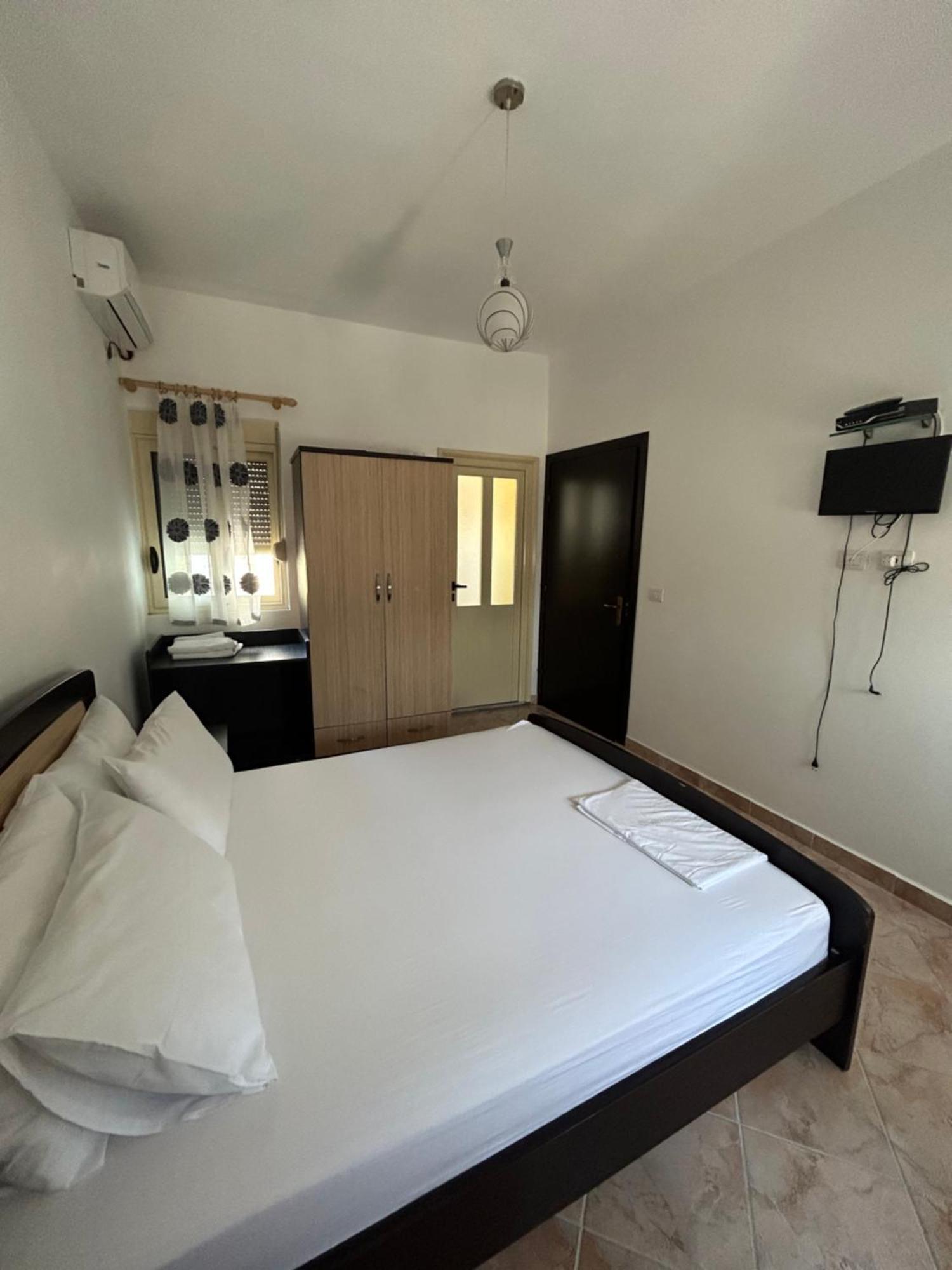 Hotel Mehillaj Borsh Kültér fotó