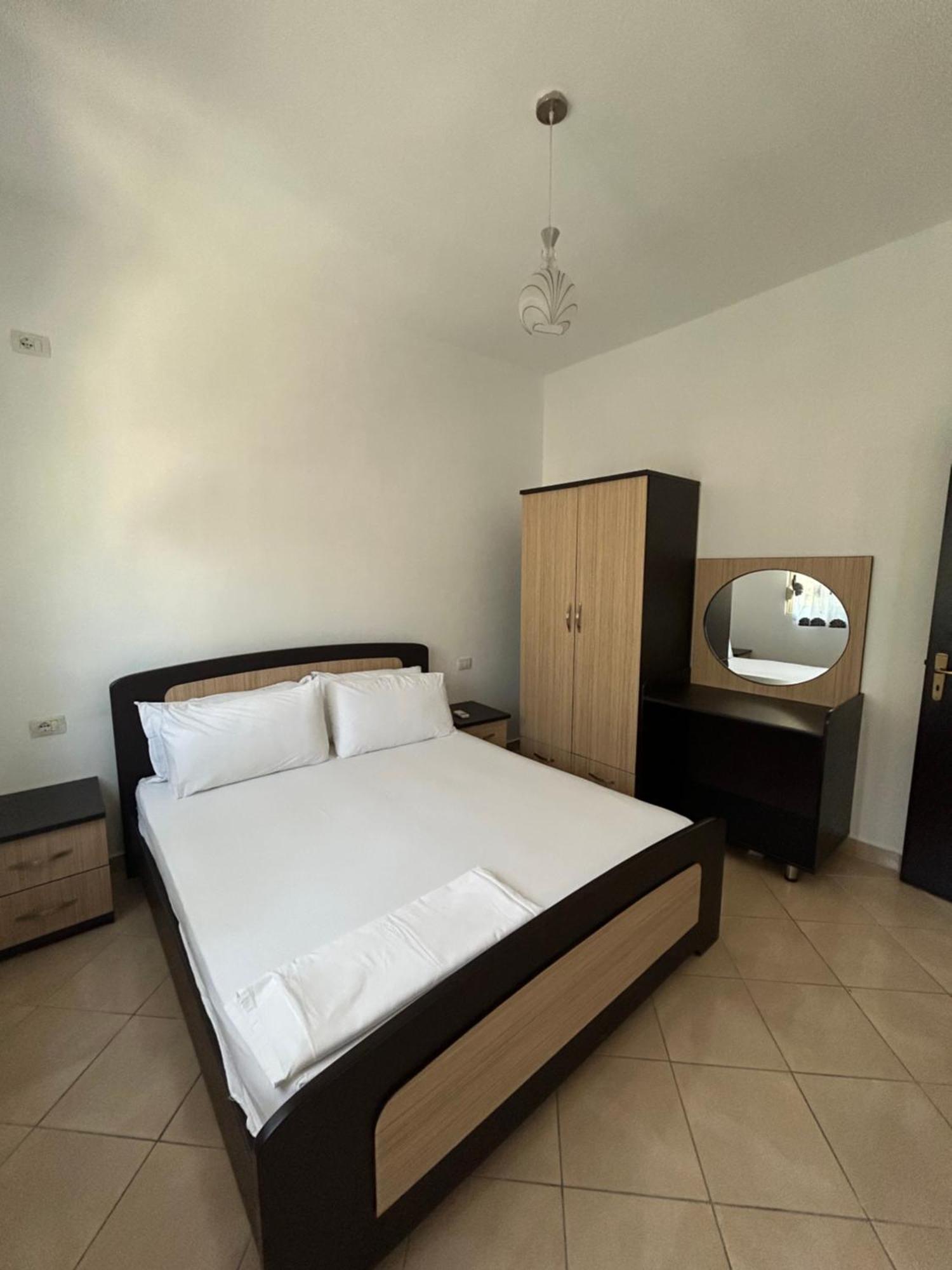 Hotel Mehillaj Borsh Kültér fotó